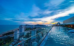 Can Ho Nghi Duong The Song